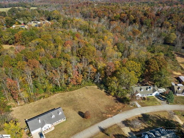 416 Woodfield Drive, Piedmont, SC 29673