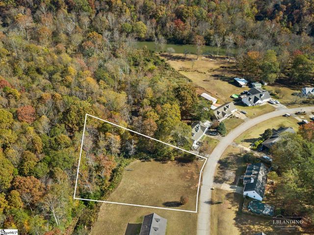 416 Woodfield Drive, Piedmont, SC 29673