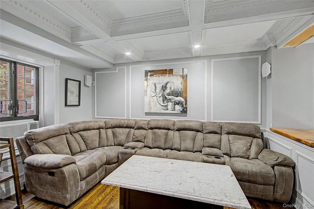 45 W Pondfield Road LL2, Bronxville, NY 10708