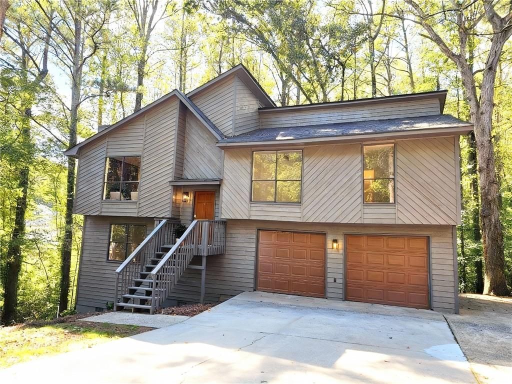 4949 Woodland NW Way, Acworth, GA 30102