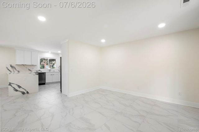 4089 Aberdeen Court, West Bloomfield Charter Township, MI 48323