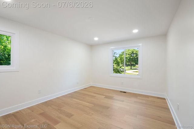 4089 Aberdeen Court, West Bloomfield Charter Township, MI 48323