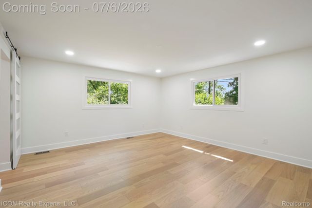 4089 Aberdeen Court, West Bloomfield Charter Township, MI 48323