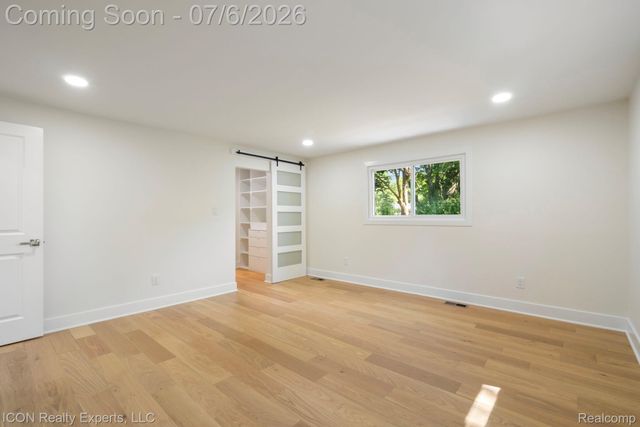 4089 Aberdeen Court, West Bloomfield Charter Township, MI 48323