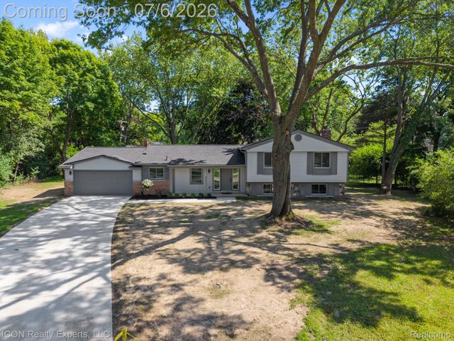 4089 Aberdeen Court, West Bloomfield Charter Township, MI 48323