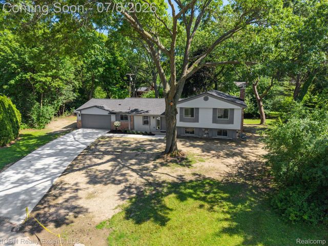 4089 Aberdeen Court, West Bloomfield Charter Township, MI 48323