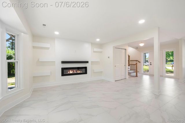 4089 Aberdeen Court, West Bloomfield Charter Township, MI 48323
