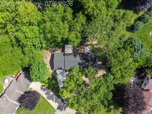 4089 Aberdeen Court, West Bloomfield Charter Township, MI 48323