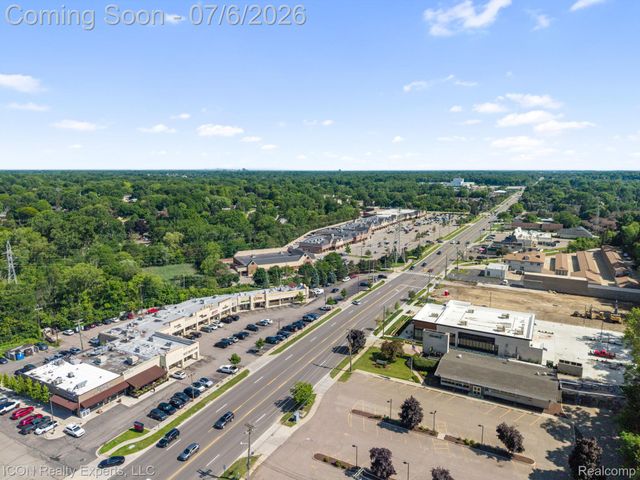 4089 Aberdeen Court, West Bloomfield Charter Township, MI 48323