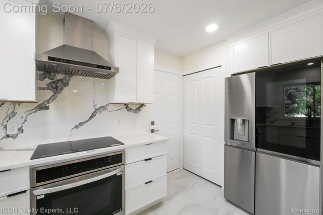 4089 Aberdeen Court, West Bloomfield Charter Township, MI 48323