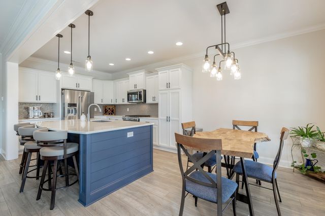 11039 High River Drive, Soddy Daisy, TN 37379