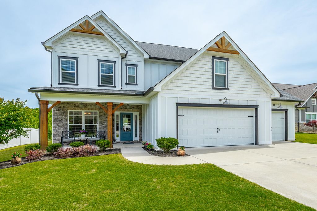 11039 High River Drive, Soddy Daisy, TN 37379