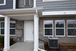 2904 Zana Drive, Troy, MI 48085