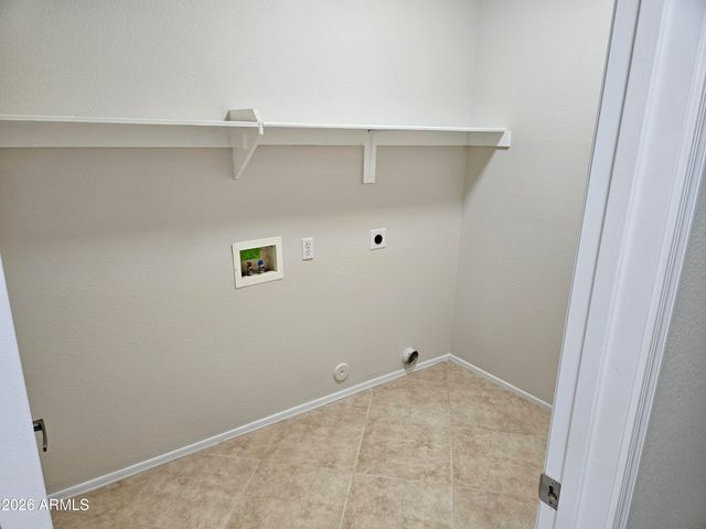 12906 W SURREY Avenue, El Mirage, AZ 85335