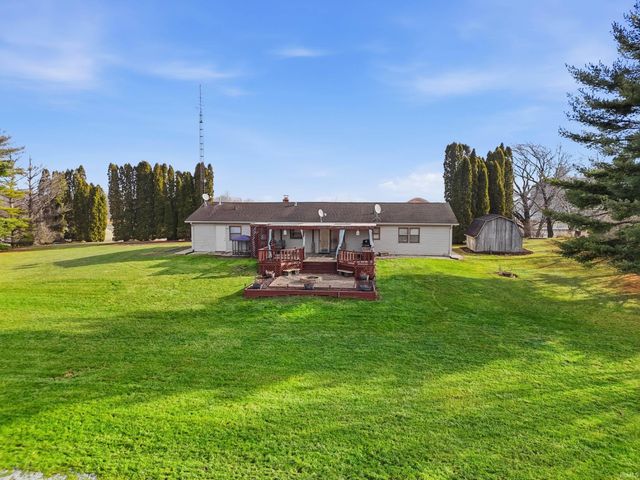 2394 County Road 27, Waterloo, IN 46793
