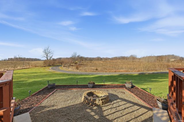 2394 County Road 27, Waterloo, IN 46793