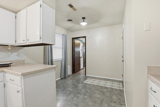 2394 County Road 27, Waterloo, IN 46793