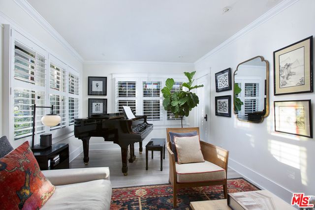 1338 N Genesee Avenue, Los Angeles, CA 90046