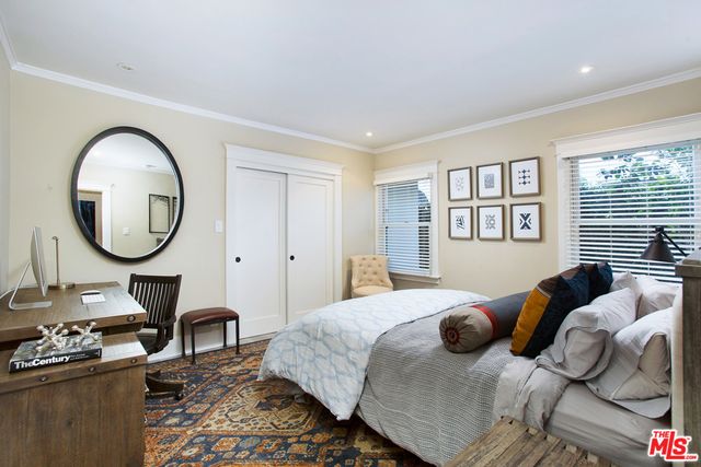 1338 N Genesee Avenue, Los Angeles, CA 90046