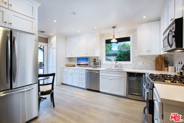 1338 N Genesee Avenue, Los Angeles, CA 90046