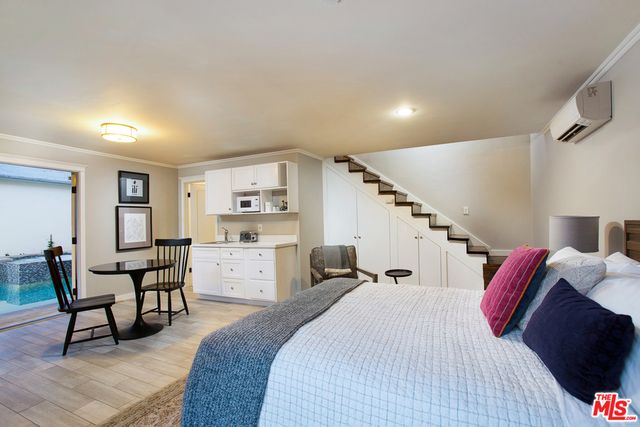 1338 N Genesee Avenue, Los Angeles, CA 90046