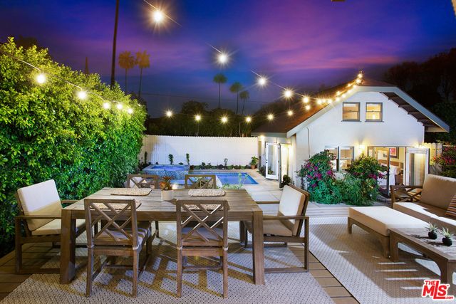 1338 N Genesee Avenue, Los Angeles, CA 90046