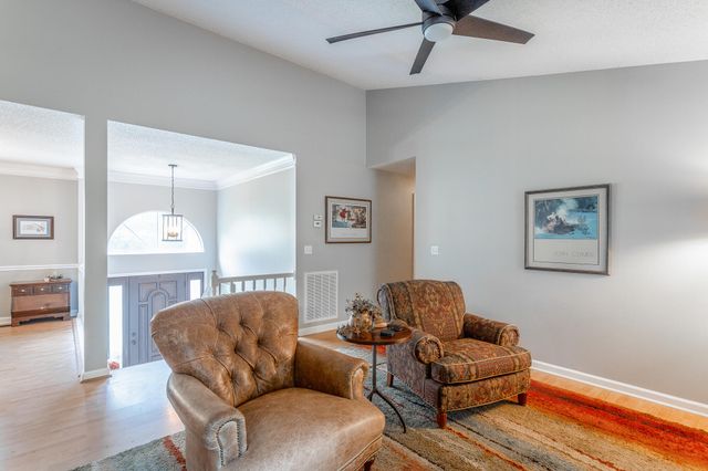 442 Middle View Drive, Ringgold, GA 30736