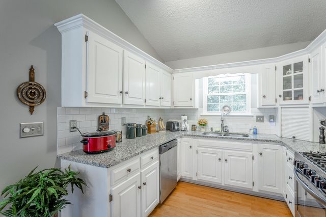 442 Middle View Drive, Ringgold, GA 30736