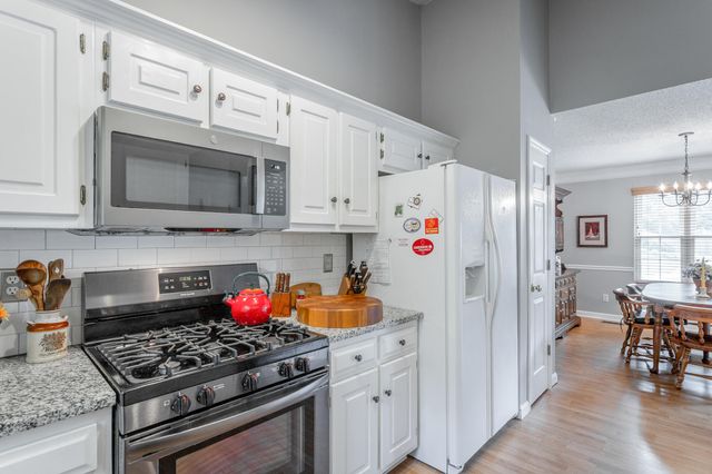 442 Middle View Drive, Ringgold, GA 30736