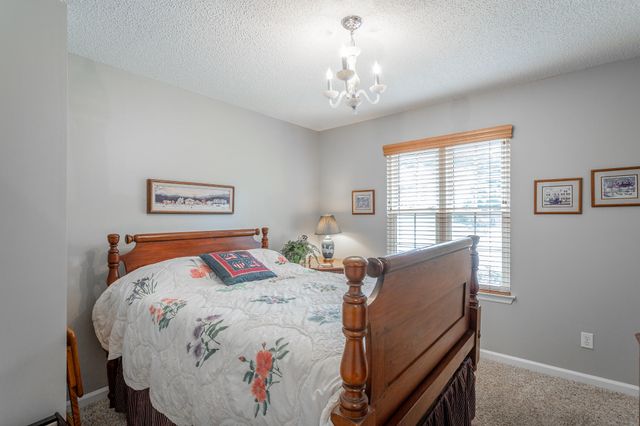 442 Middle View Drive, Ringgold, GA 30736