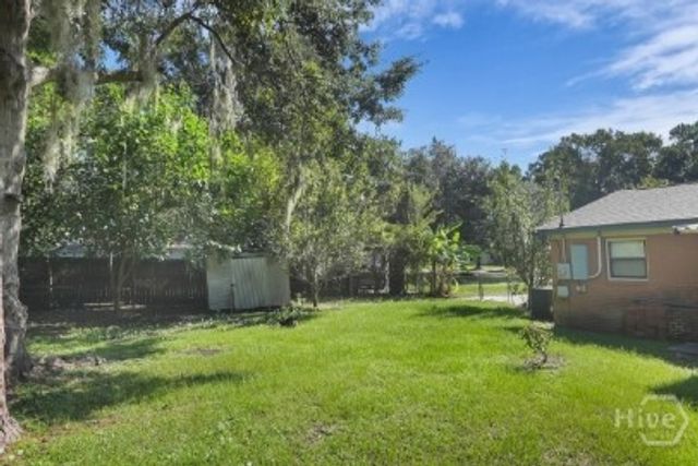 2222 Bacon Park Drive, Savannah, GA 31406