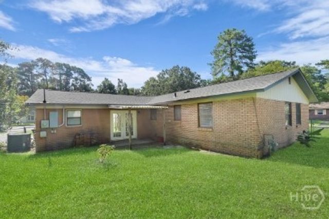 2222 Bacon Park Drive, Savannah, GA 31406