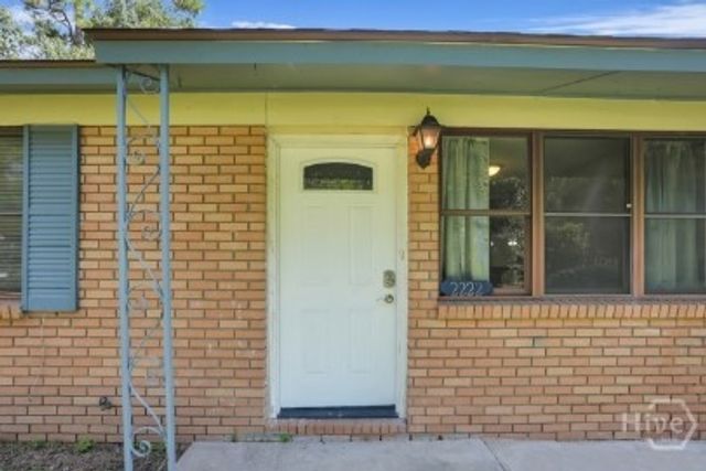 2222 Bacon Park Drive, Savannah, GA 31406