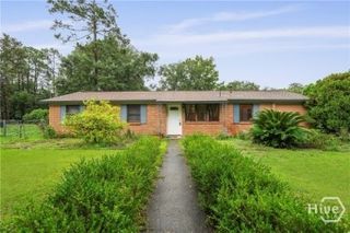 2222 Bacon Park Drive, Savannah, GA 31406