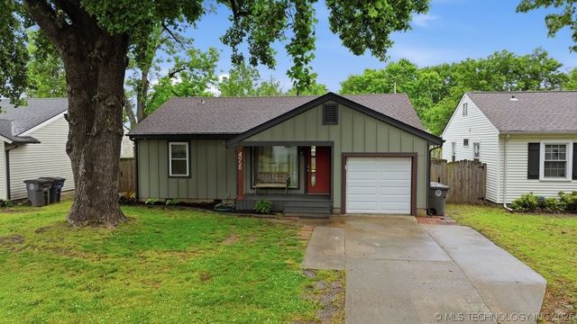 4958 S Detroit Avenue, Tulsa, OK 74105