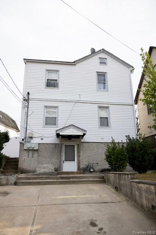 19 Frederick Avenue, Elmont, NY 11003