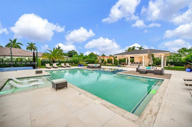 433 NW 127th Ave, Miami, FL 33182