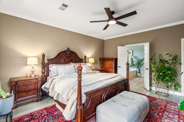 3804 Comanche Trail, Bedford, TX 76021