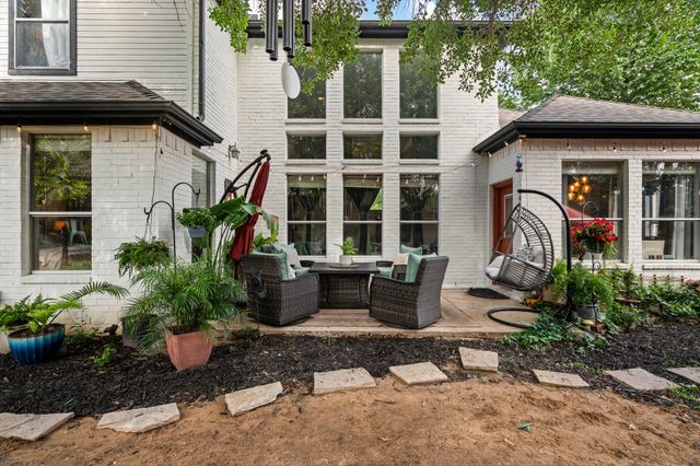 3804 Comanche Trail, Bedford, TX 76021