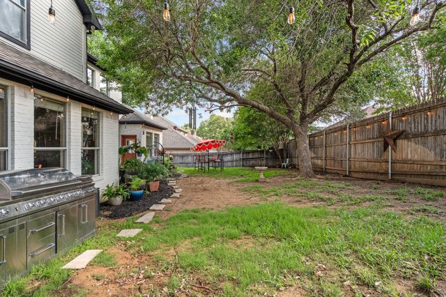 3804 Comanche Trail, Bedford, TX 76021