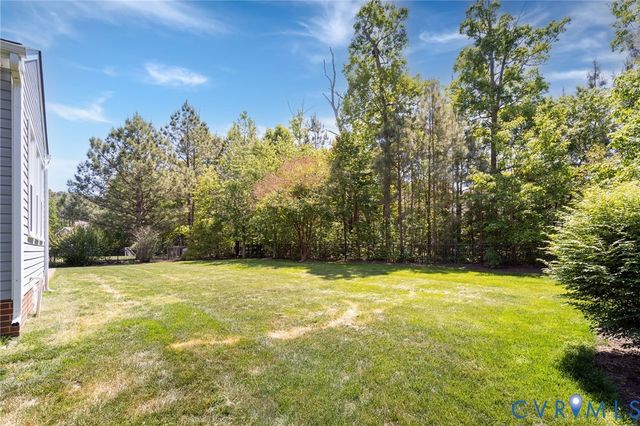 10165 Ambys Ln, Ashland, VA 23005