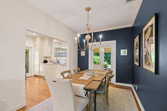 733 Sunset Road, West Palm Beach, FL 33401