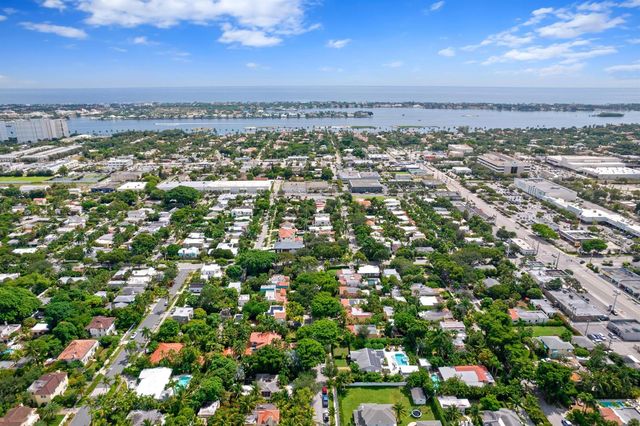 733 Sunset Road, West Palm Beach, FL 33401