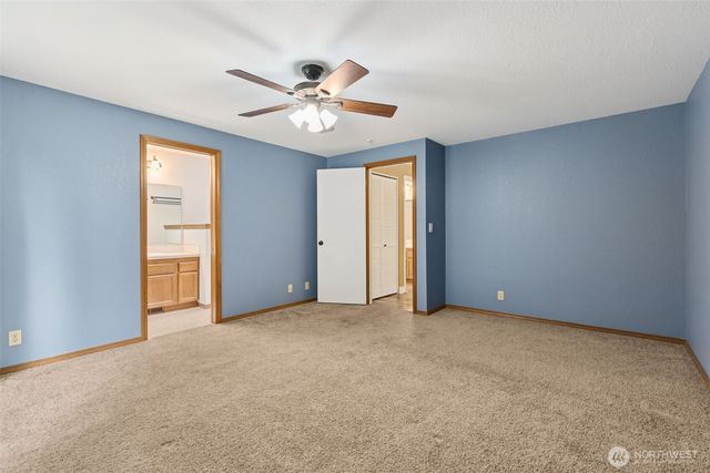 3843 Vassar Loop SE, Lacey, WA 98503