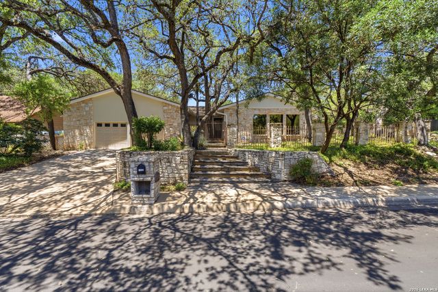 3243 Swandale St, San Antonio, TX 78230