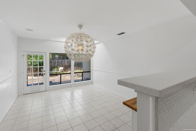 3243 Swandale St, San Antonio, TX 78230