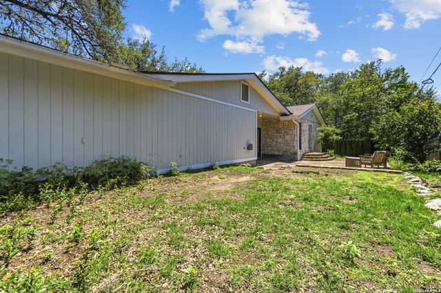 3243 Swandale St, San Antonio, TX 78230