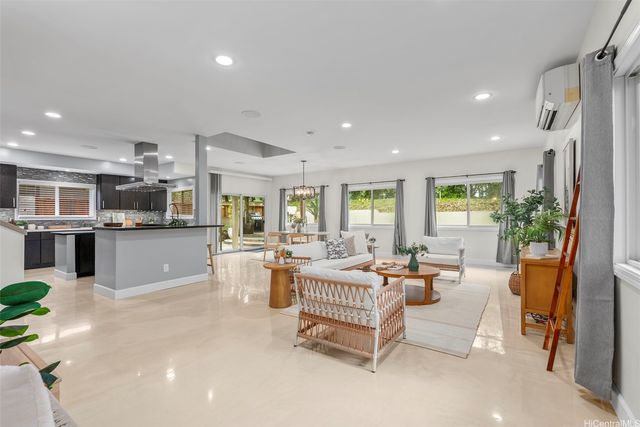 95-474 Awiki Street, Mililani, HI 96789
