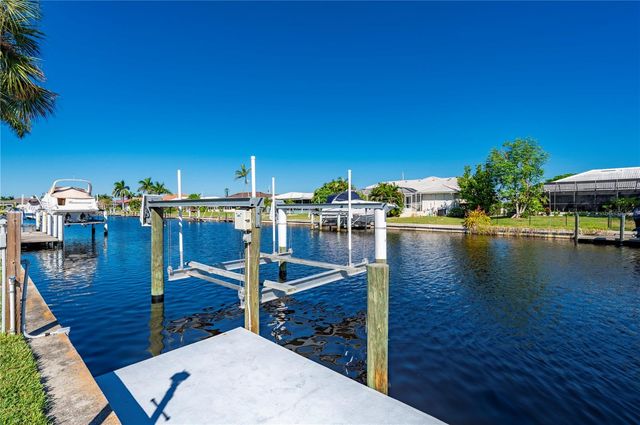 2140 VIA SEVILLE, Punta Gorda, FL 33950