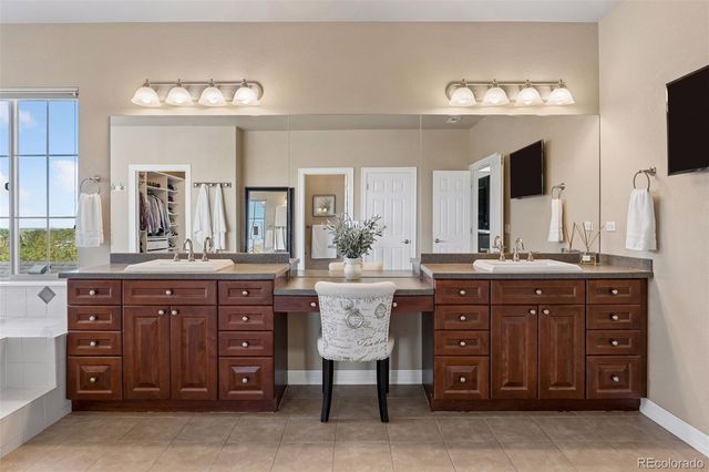 26881 E Arbor Drive, Aurora, CO 80016